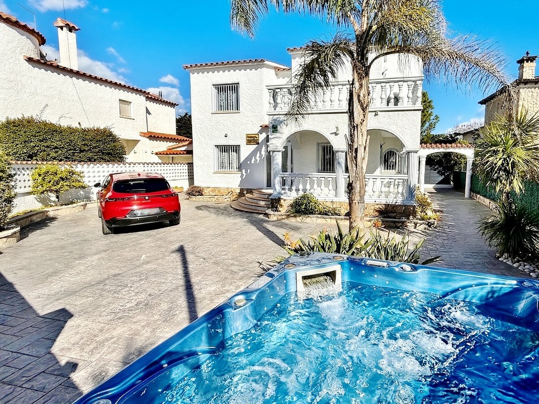 Villa en Ampuriabrava, Cataluña, España 3 - 17508868