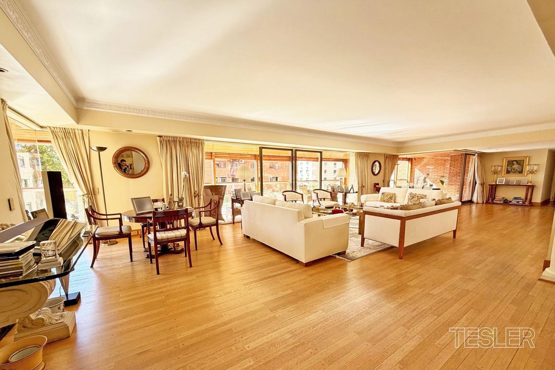 Wohnung in Recoleta, Buenos Aires, Argentinien 1 - 19050549