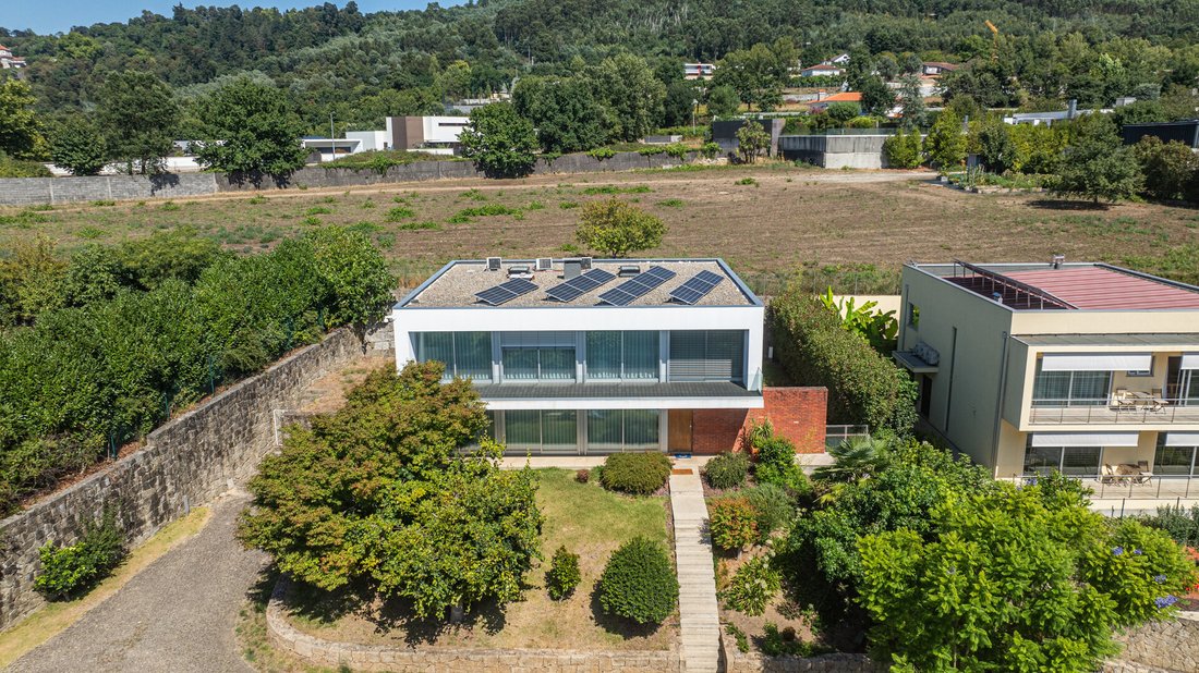 Villa in Nogueiro e Tenoes, Braga, Portugal 1 - 19050739