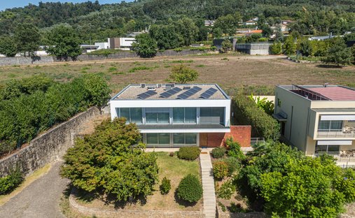 Villa in Nogueiro e Tenoes, Braga, Portugal 1