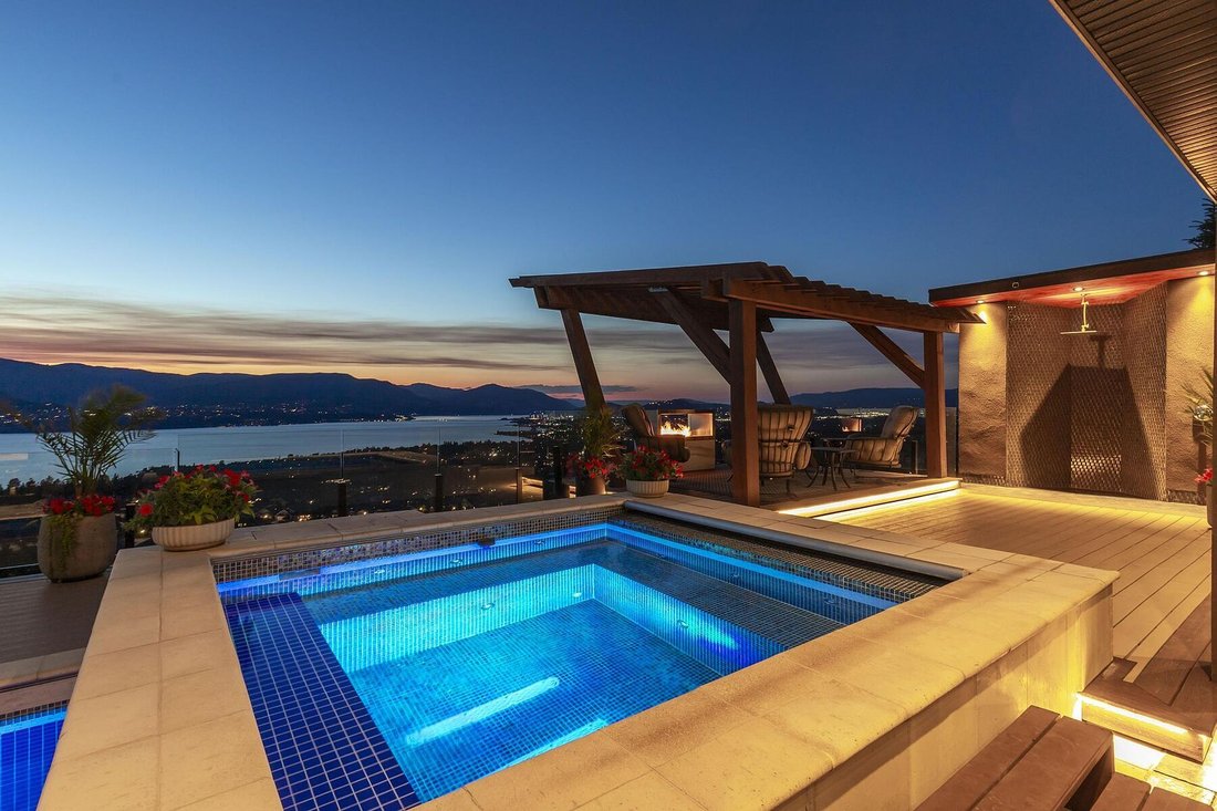 Casa a Kelowna, Columbia Britannica, Canada 2 - 17695363