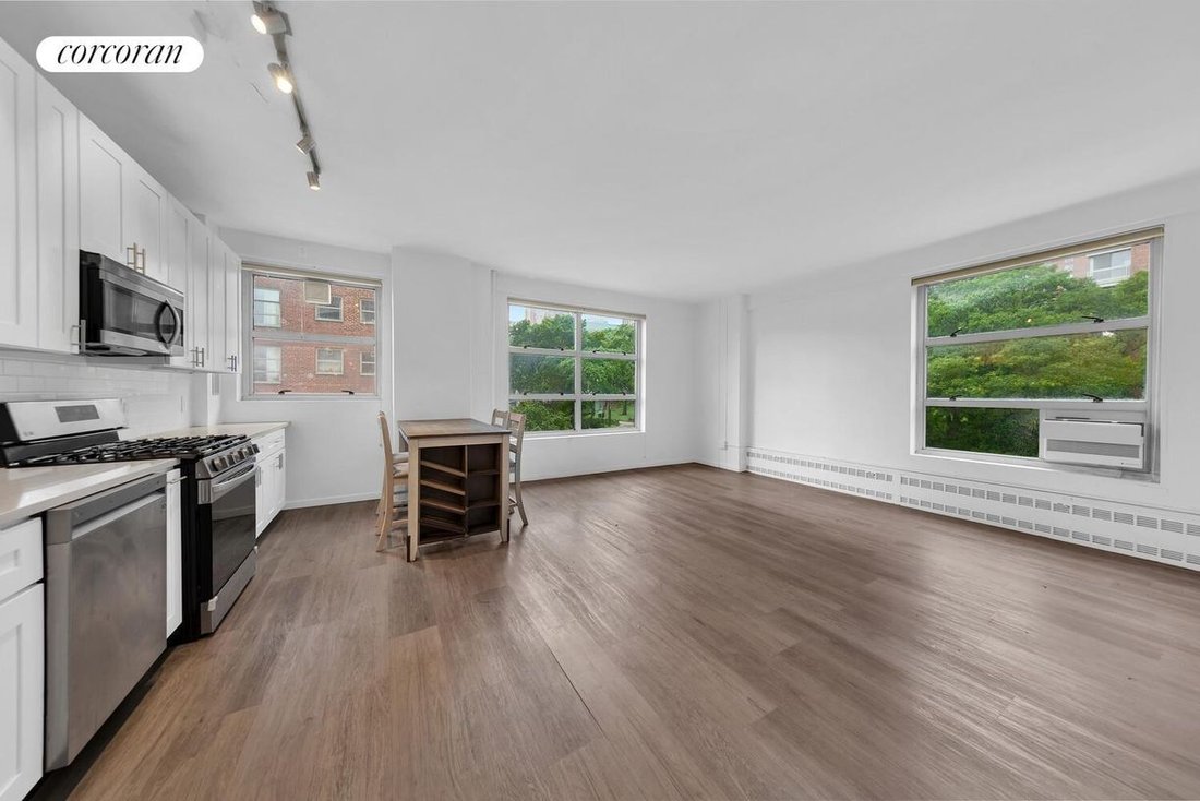 Co Op in New York, New York, United States 3 - 19050717