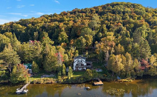 Casa en Saint-Hippolyte, Quebec, Canadá 1