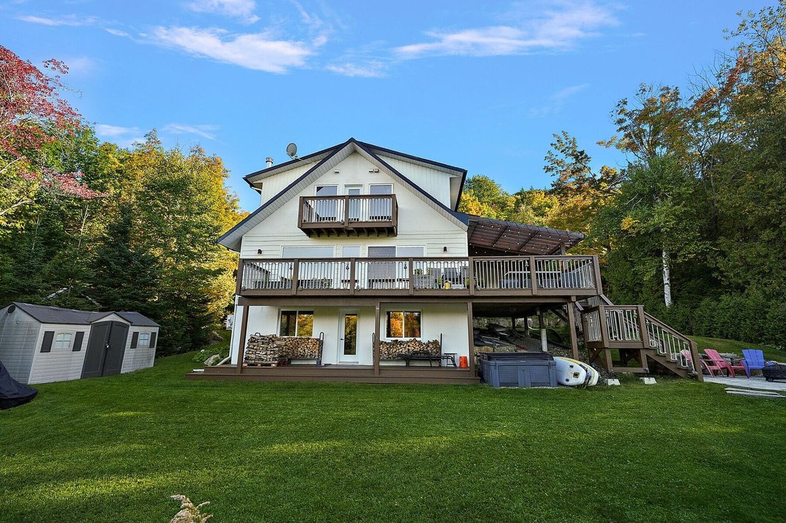Casa a Saint-Hippolyte, Québec, Canada 4 - 19014692