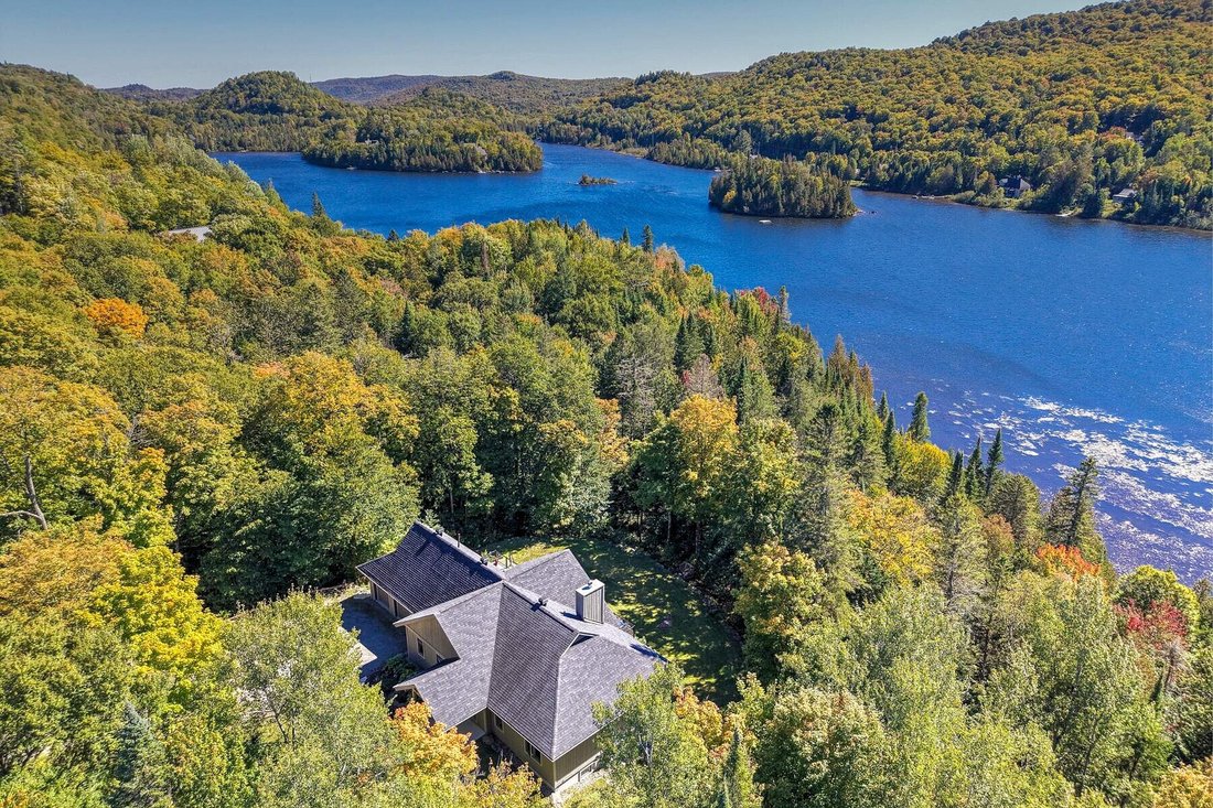 Maison à Saint-Adolphe-d'Howard, Québec, Canada 1 - 18989134