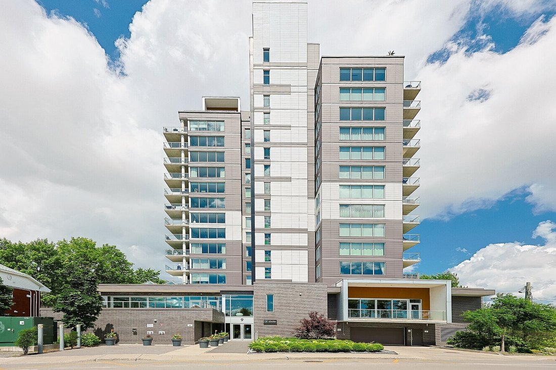Condominio en Laval, Quebec, Canadá 2 - 18151545