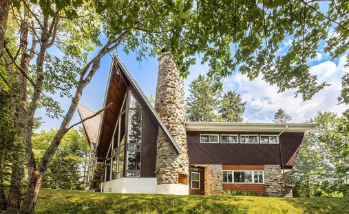 Maison à Estérel, Québec, Canada 1