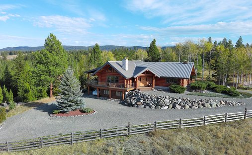 Casa en Merritt, Columbia Británica, Canadá 1
