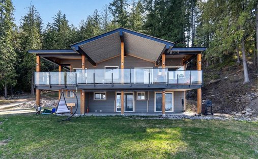 Maison à Salmon Arm, Colombie-Britannique, Canada 1