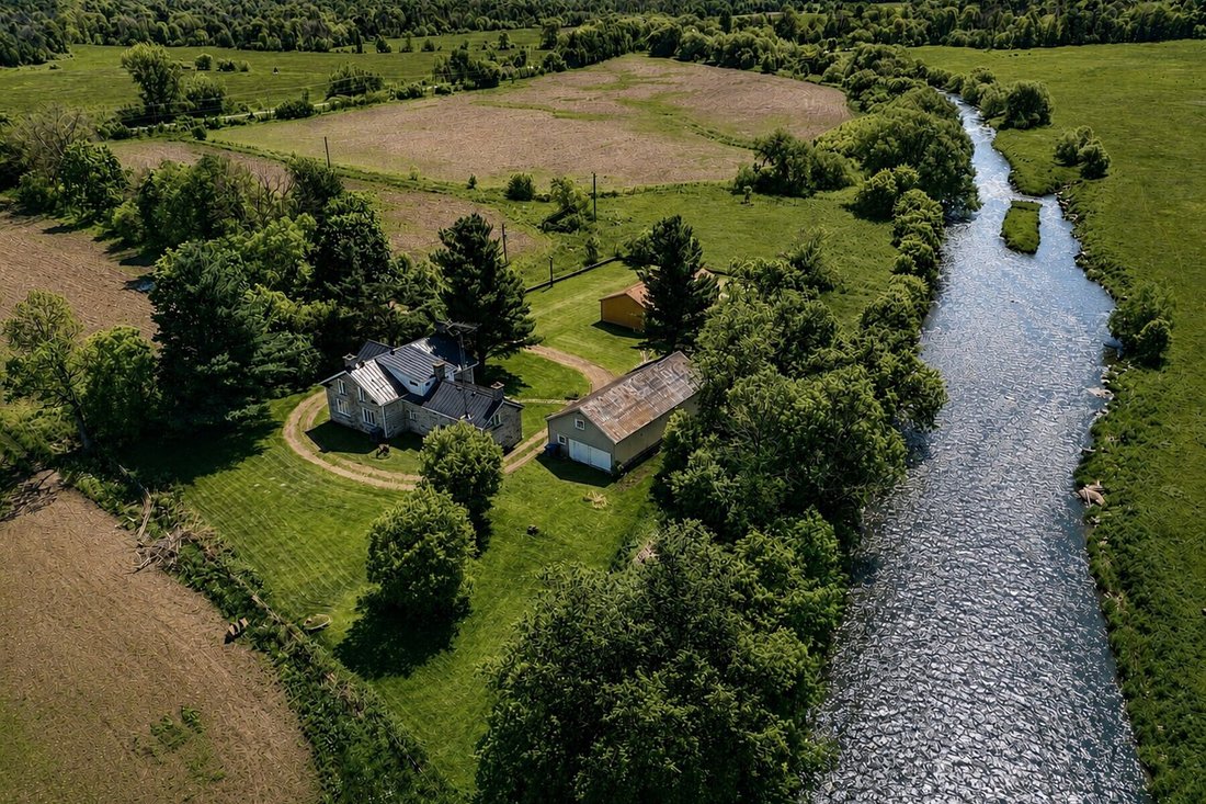 Maison à Hinchinbrooke, Québec, Canada 1 - 17813982