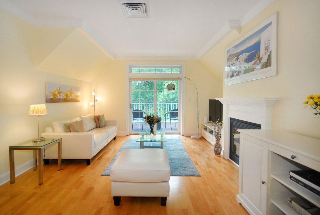 Condo in Concord, Massachusetts, United States 2 - 19050609