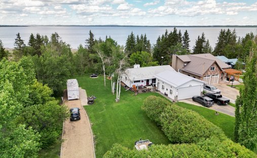 Maison à Bentley, Alberta, Canada 1