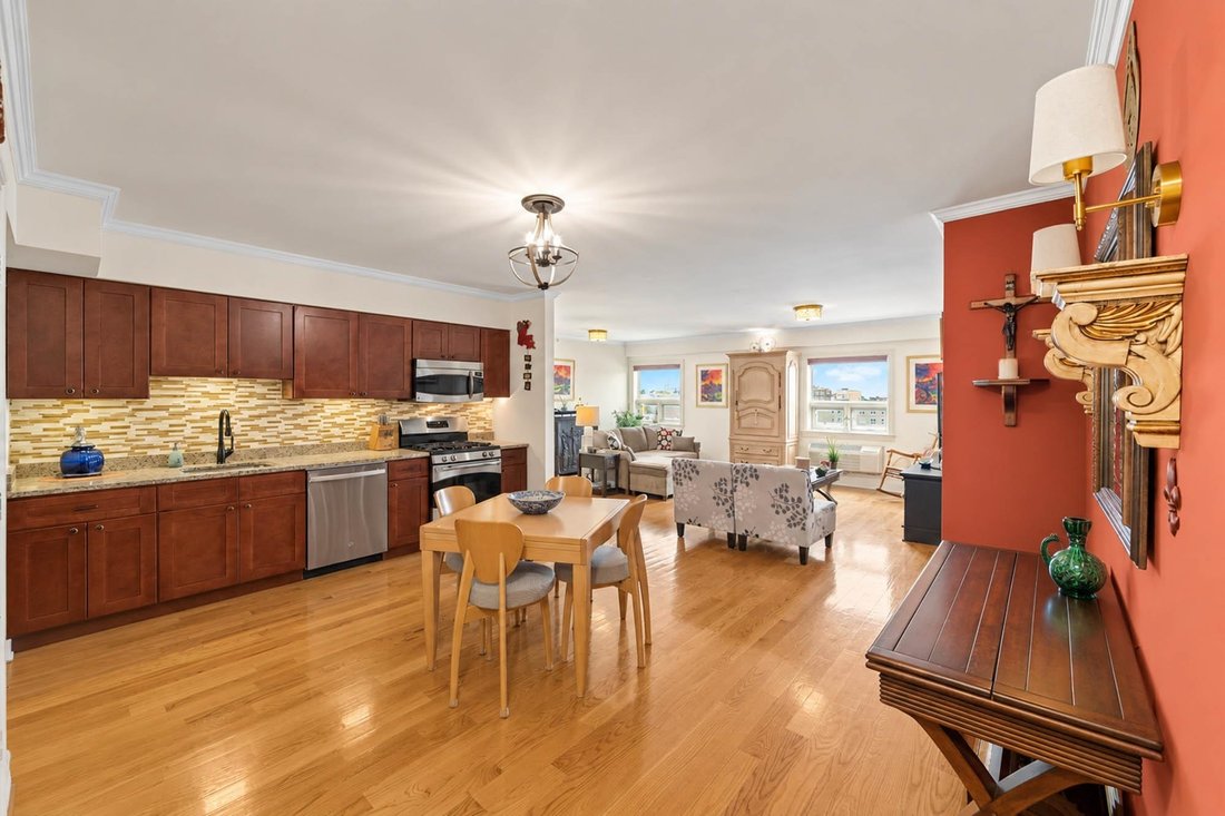 Condo in Union City, New Jersey, United States 5 - 19050760
