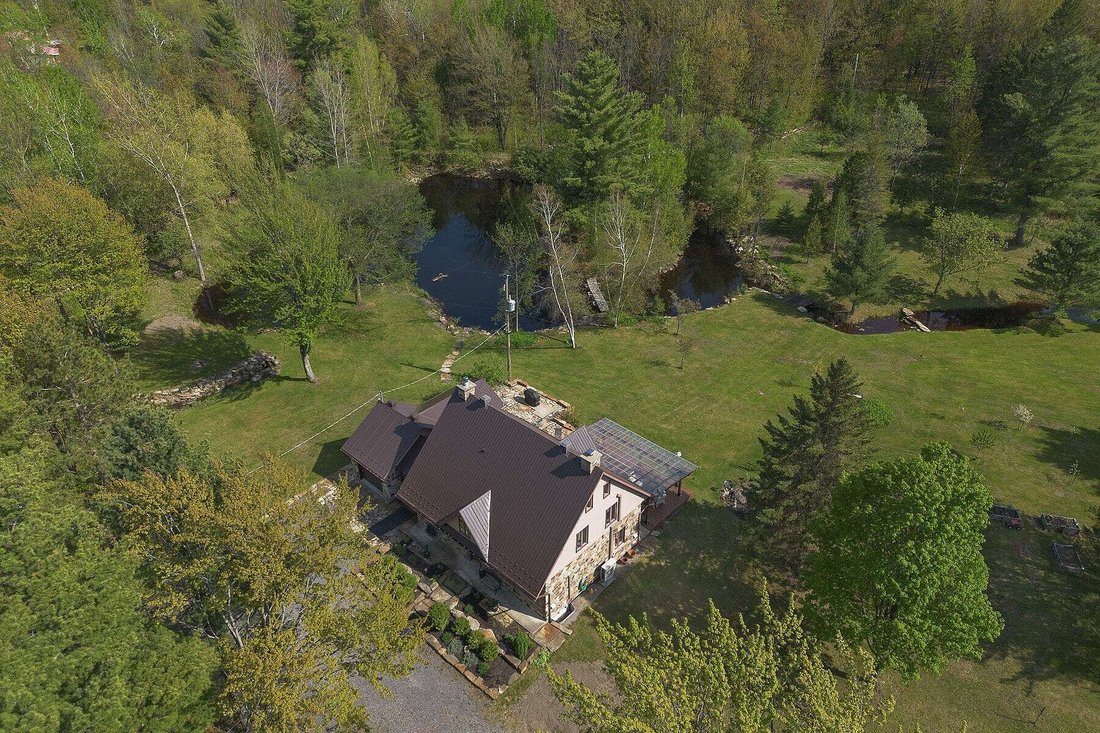 Casa en Hinchinbrooke, Quebec, Canadá 2 - 17051659