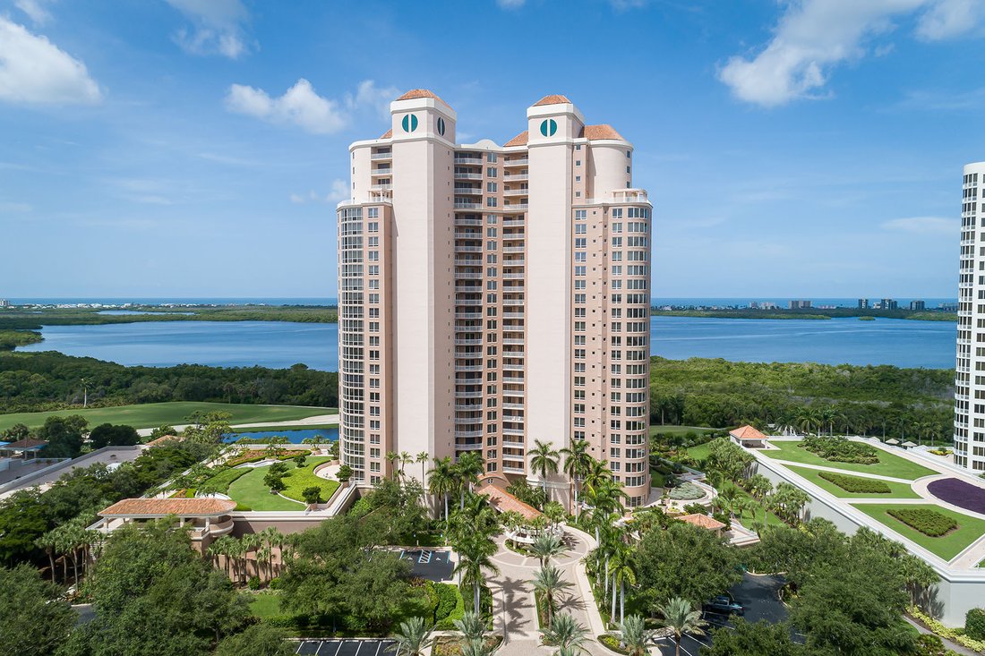Condo in Bonita Springs, Florida, United States 1 - 19050676