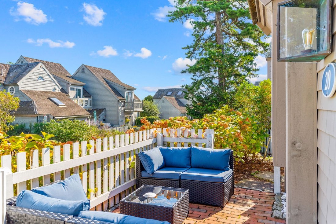 Condo in Mashpee, Massachusetts, United States 2 - 19050598