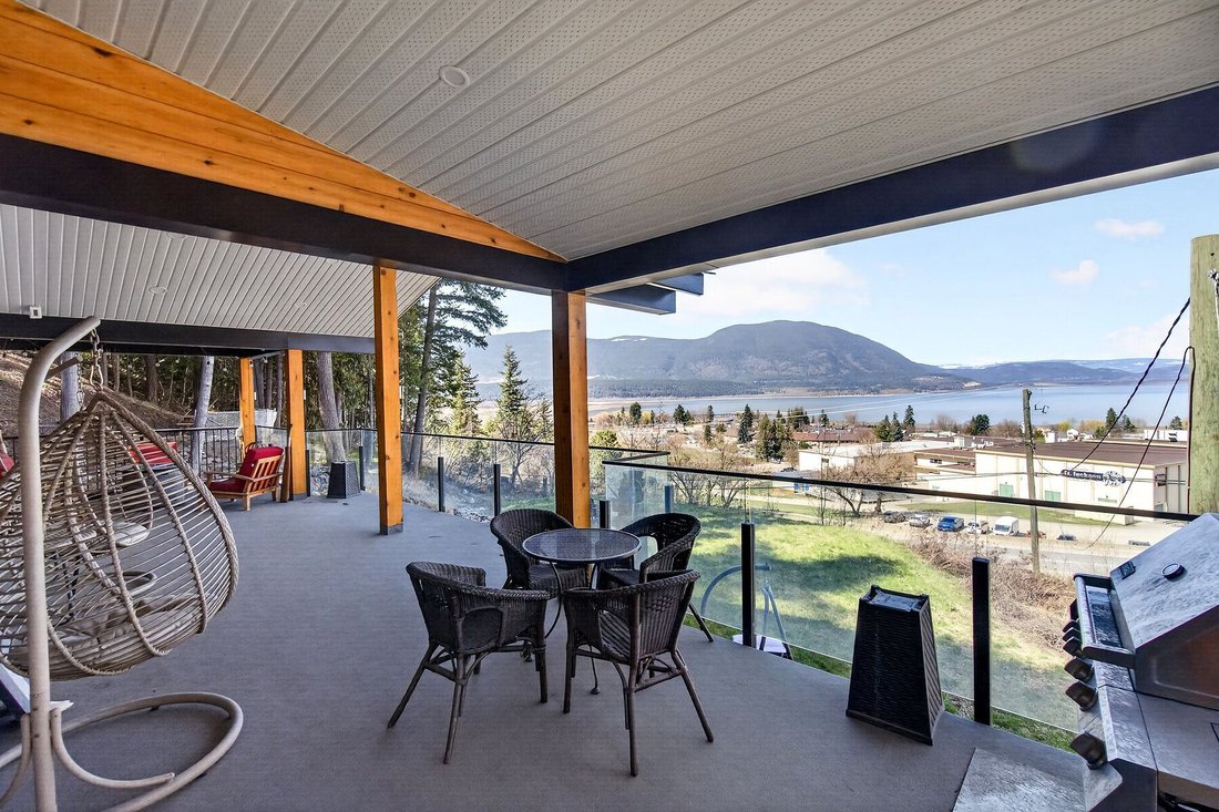 Maison à Salmon Arm, Colombie-Britannique, Canada 4 - 17772729