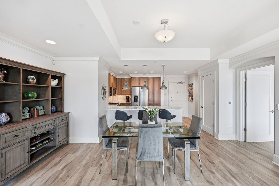 Condo in Naples, Florida, United States 5 - 19050660