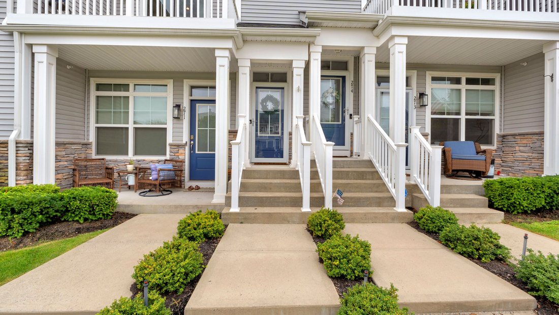 Condo in Yaphank, New York, United States 1 - 19050610