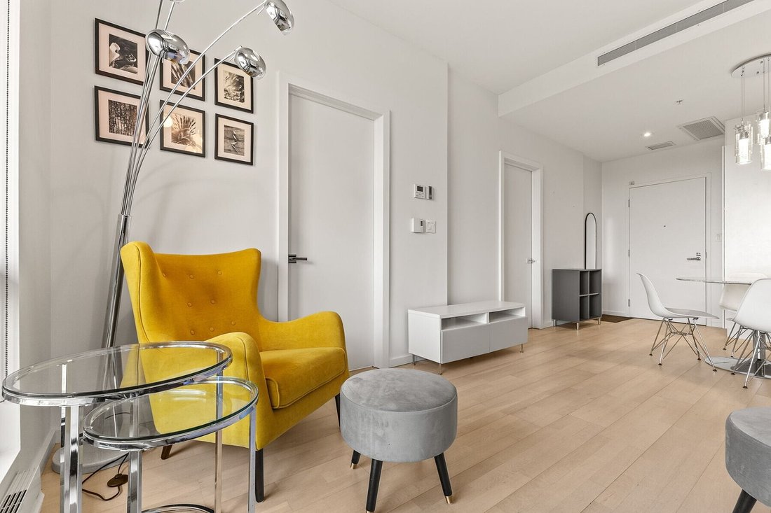 Condo in Montréal, Quebec, Canada 5 - 19048243