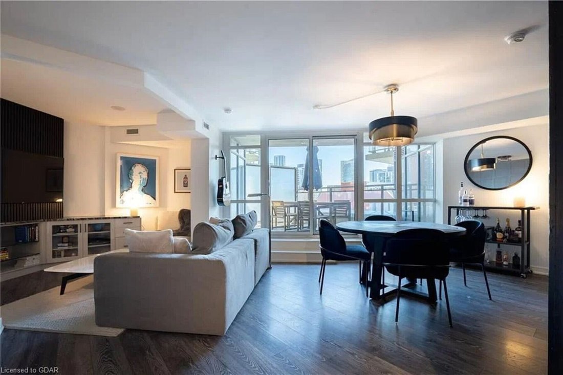 Condominio en Toronto, Ontario, Canadá 1 - 19036322
