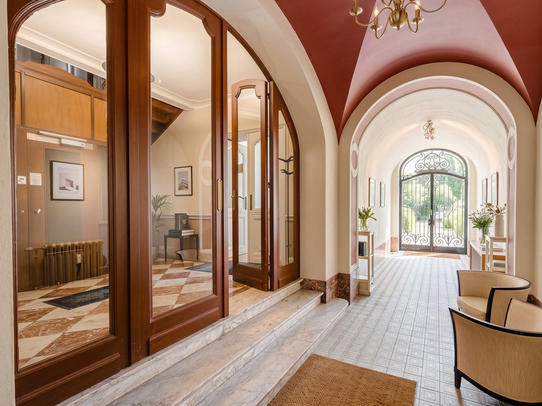 House in Schaerbeek, Brussels, Belgium 2 - 19050647