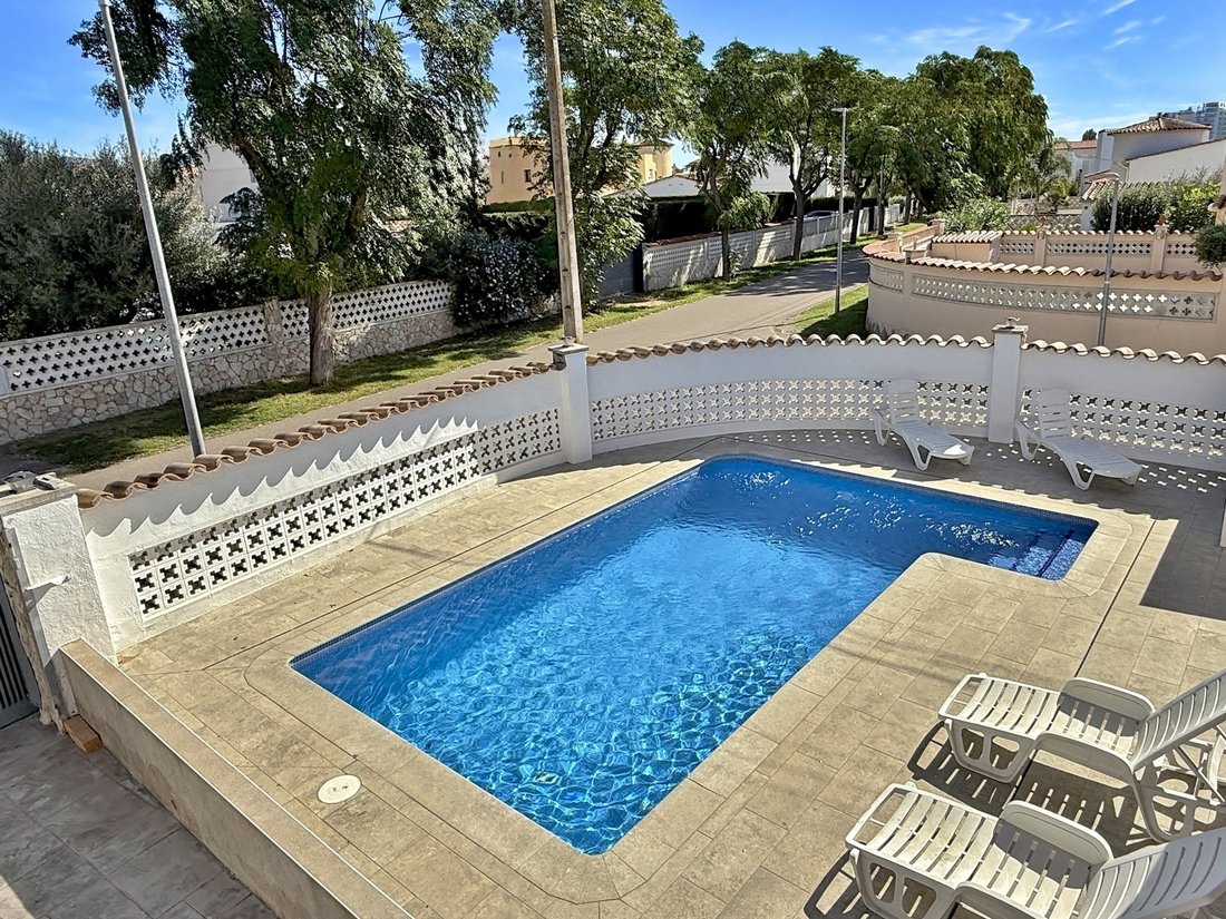Villa a Empuriabrava, Catalogna, Spagna 2 - 16555684