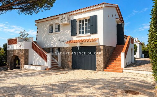Villa in Les Issambres, Roquebrune-sur-Argens, Frankreich 1
