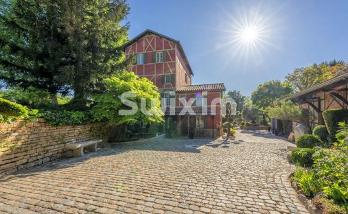 Maison à Sainte-Euphémie, Auvergne-Rhône-Alpes, France 1