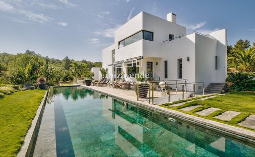 Villa à Santa Gertrudis de Fruitera, Santa Eulària des Riu, Îles Baléares 1