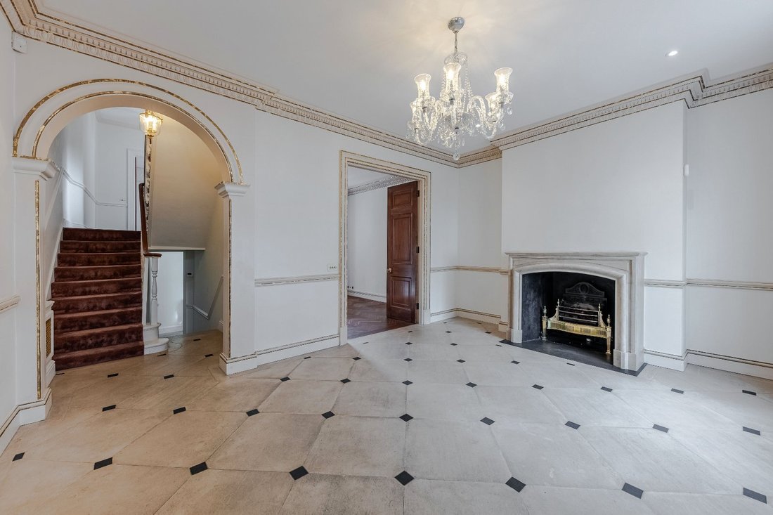 House in Belgravia, Westminster, England 2 - 19055069