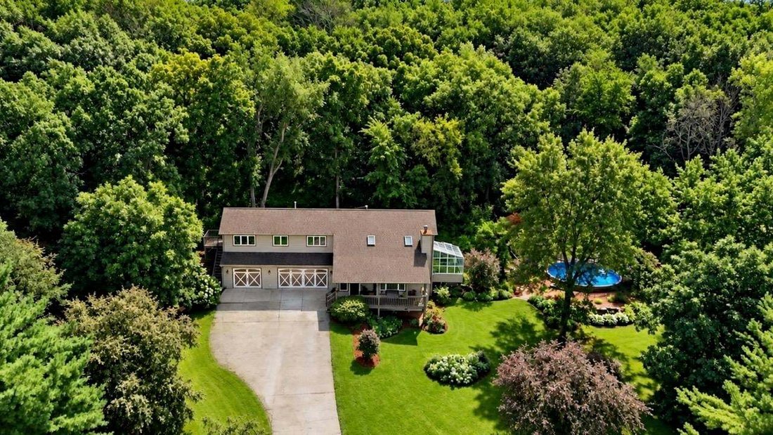 House in Cottage Grove, Wisconsin, United States 1 - 19051025