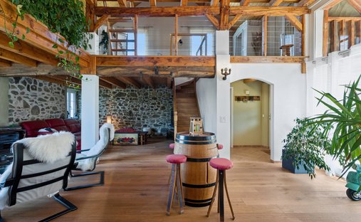 Casa a Lucens, Vaud, Svizzera 1