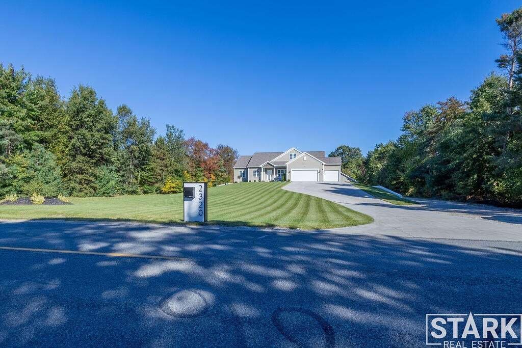 Casa en Norton Shores, Míchigan, Estados Unidos 3 - 19054692