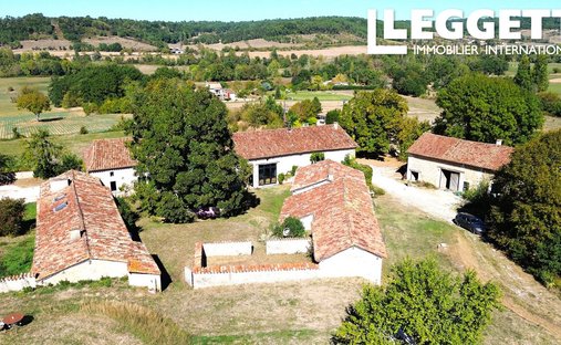 Haus in Vallereuil, Neu-Aquitanien, Frankreich 1
