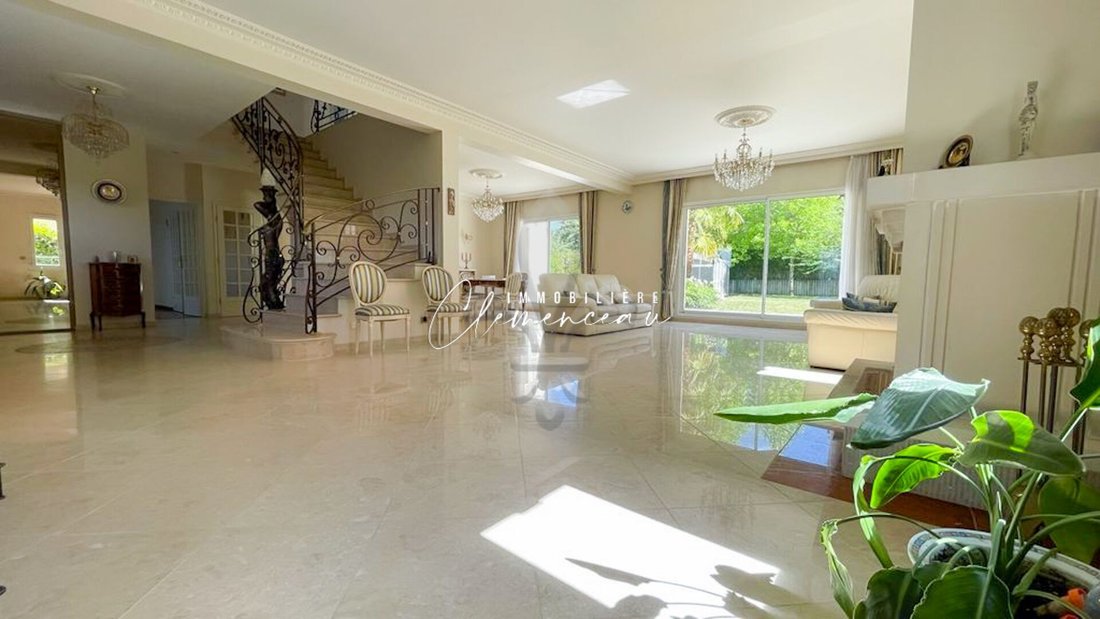 Casa en Villennes-sur-Seine, Isla de Francia, Francia 4 - 19055084