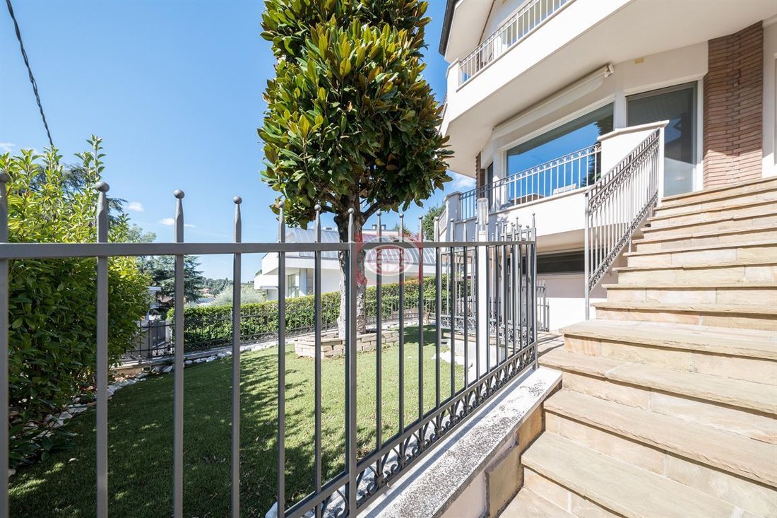Villa en Zona Monte - Ponte Abbadesse, Cesena, Emilia-Romaña 5 - 19053520