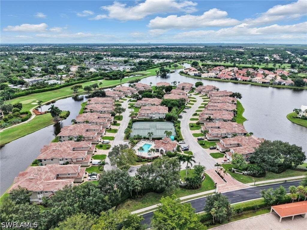 Condo in Naples, Florida, United States 5 - 19053411