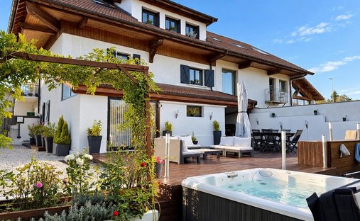 Maison à Quintal, Auvergne-Rhône-Alpes, France 1