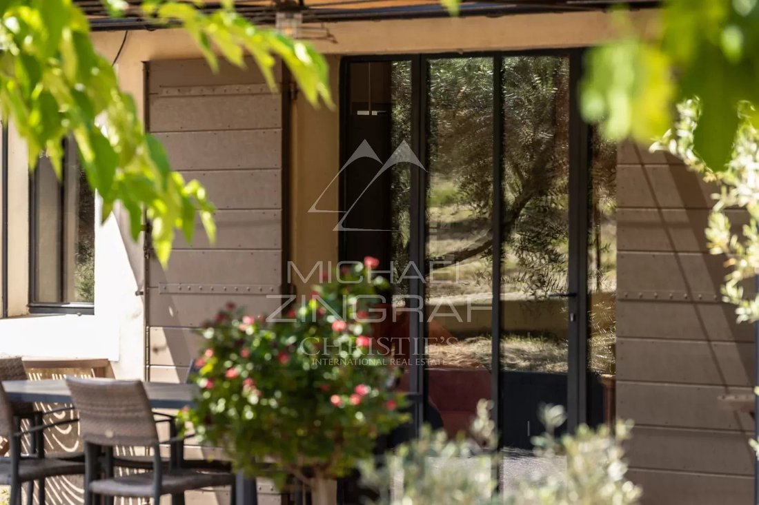 Maison à Oppède, Provence-Alpes-Côte d'Azur, France 1 - 18083035