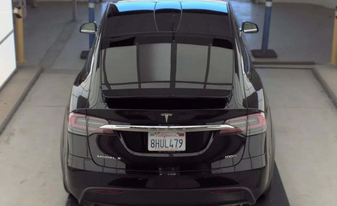 Suv in Riverside, CA, United States 3 - 19051745