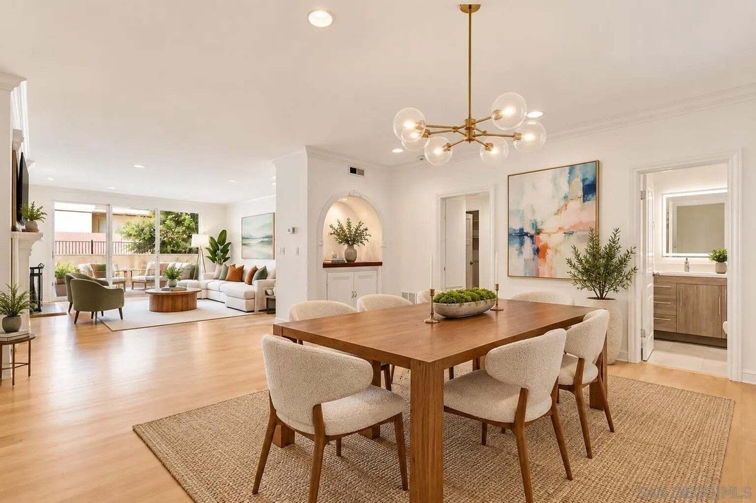 Condo in Los Angeles, California, United States 1 - 19054639