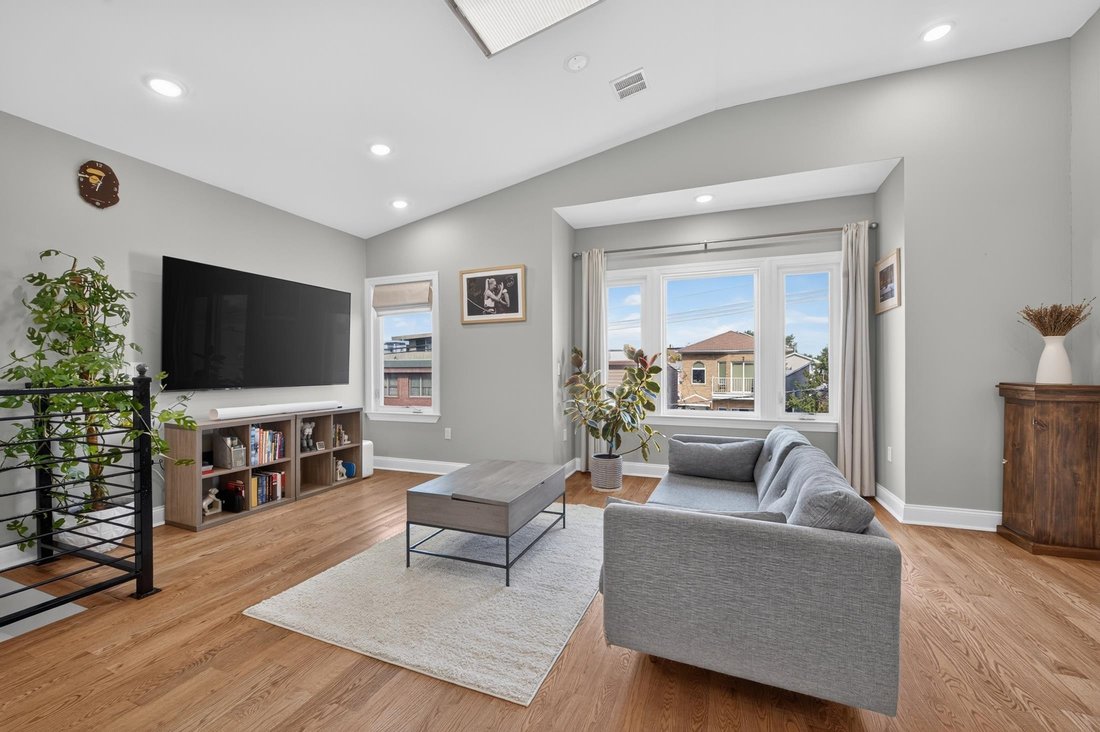 Condo in Jersey City, New Jersey, United States 5 - 19052472