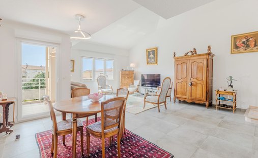 Apartment in Iscles, Saint-Raphaël, France 1