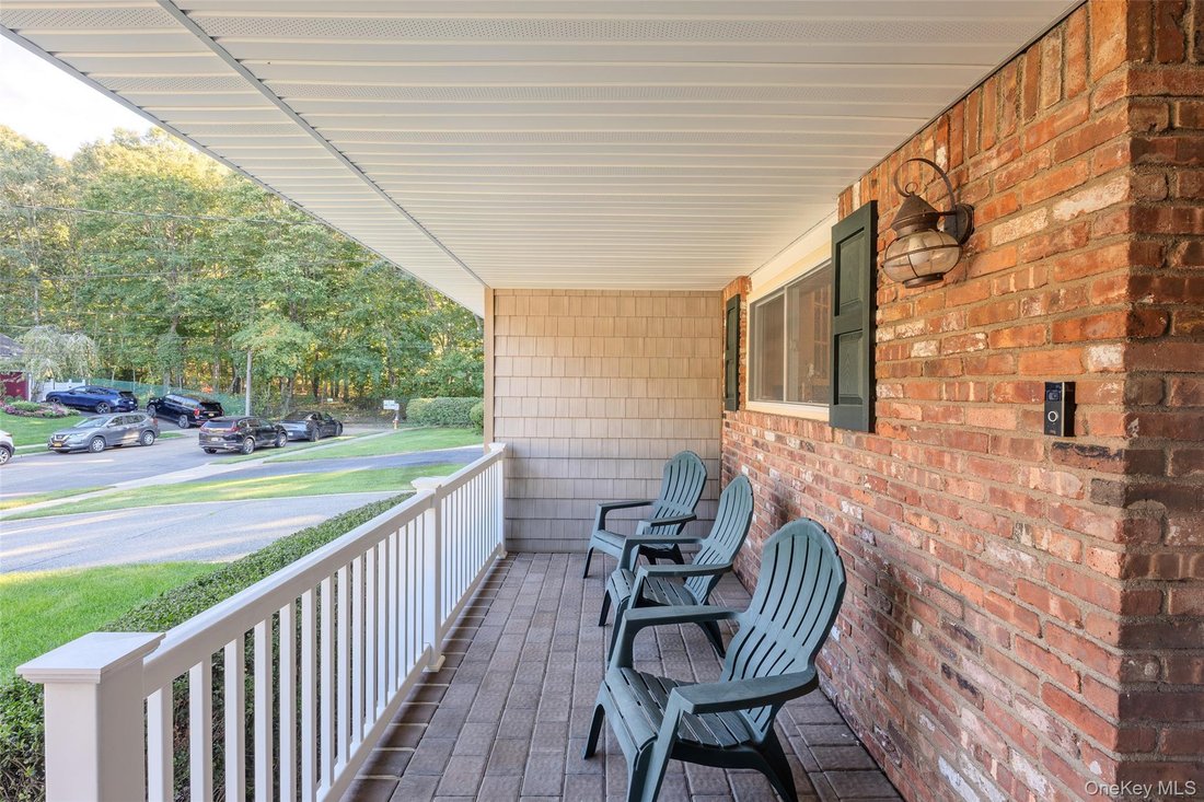 Casa a Old Bethpage, New York, Stati Uniti 3 - 19053869