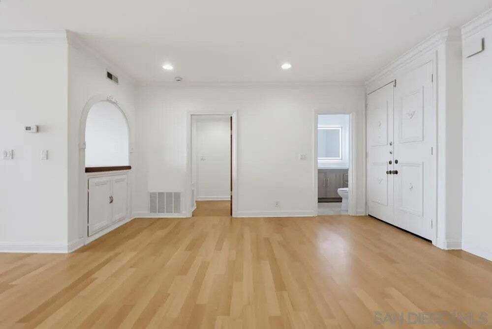 Condo in Los Angeles, California, United States 5 - 19054639