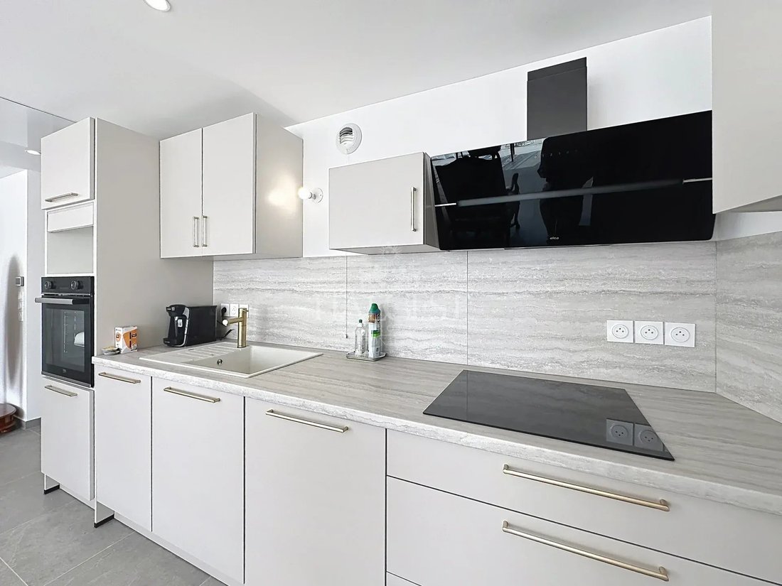 Apartment in French Riviera, Provence-Alpes-Côte d'Azur, France 4 - 19055246