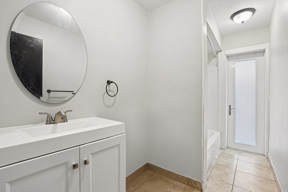 House in Miramar, Florida, United States 5 - 19050818