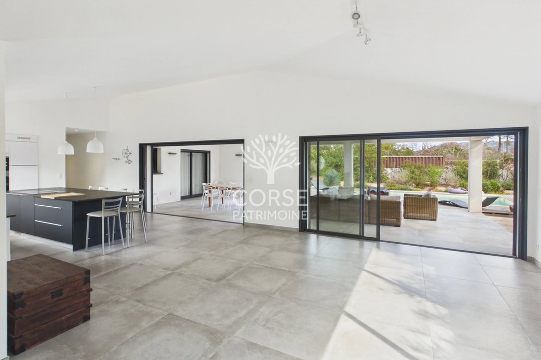 House in Porto-Vecchio, Corsica, France 4 - 19050864