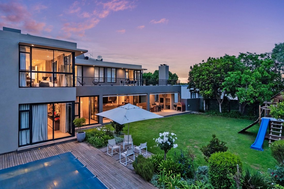 Maison à Hurlingham, Glenadrienne, Gauteng 2 - 19050842
